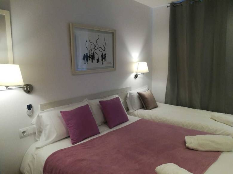 Hotel Art Villa S'agar� - Guest House