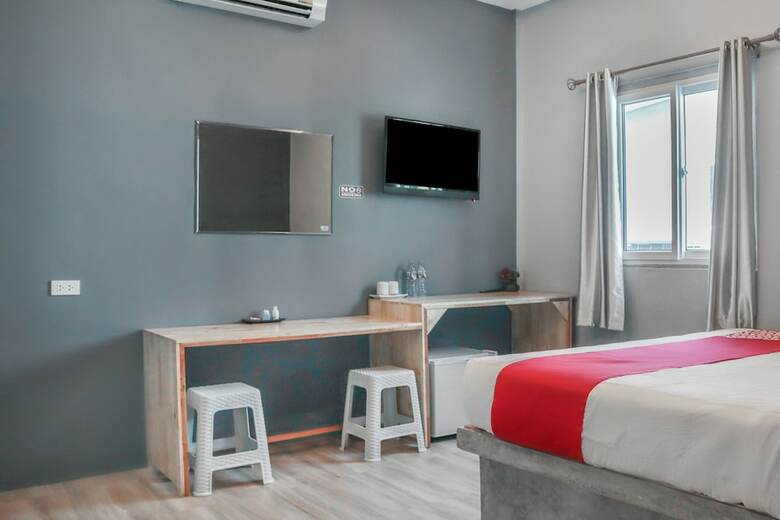 Hotel Oyo 809 Golden Palm Resort