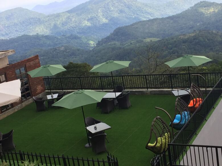 Hotel Akway Resort