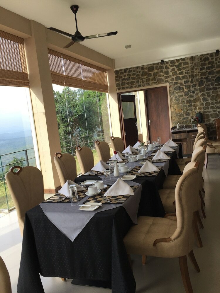 Hotel Akway Resort