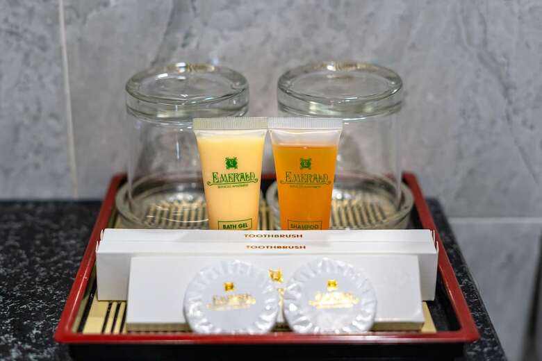 Hotel Emerald Central