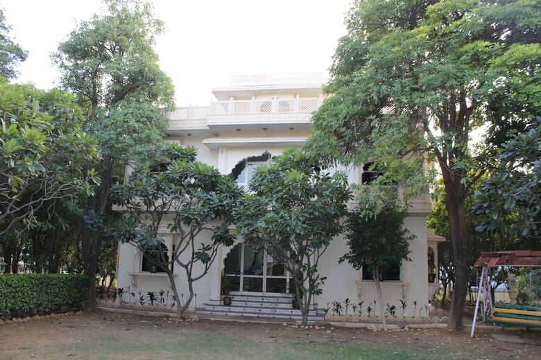Hotel Shubham Resort