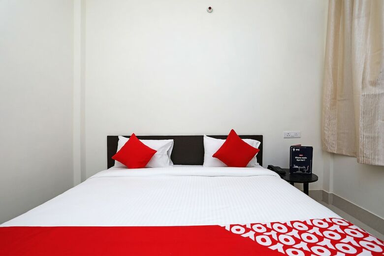 Hotel Oyo 16708 Sada Shiv Guest House
