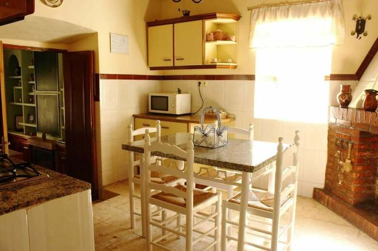 Agroturismo Casa Rural La Zafrilla