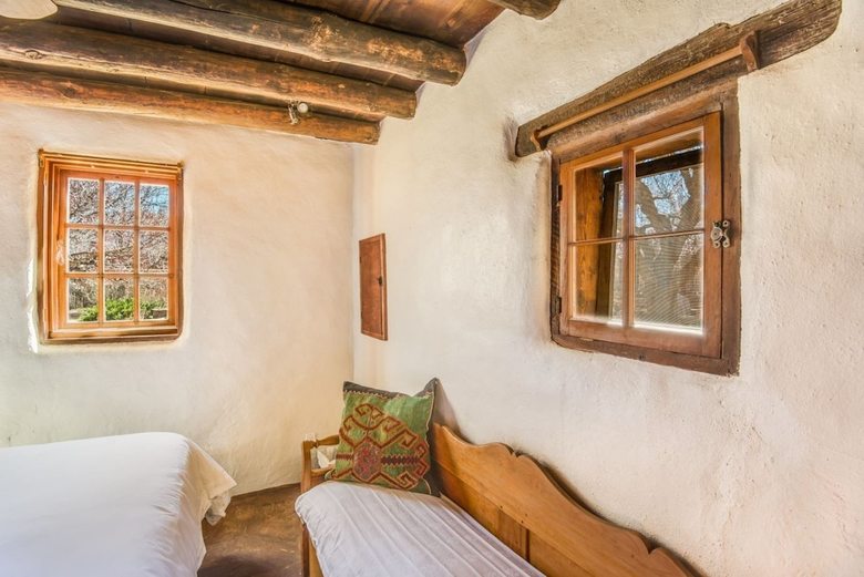 5bd Hacienda Rose