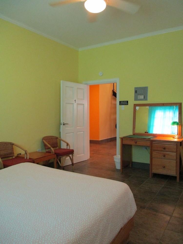 Bed & Breakfast Harlem B & B