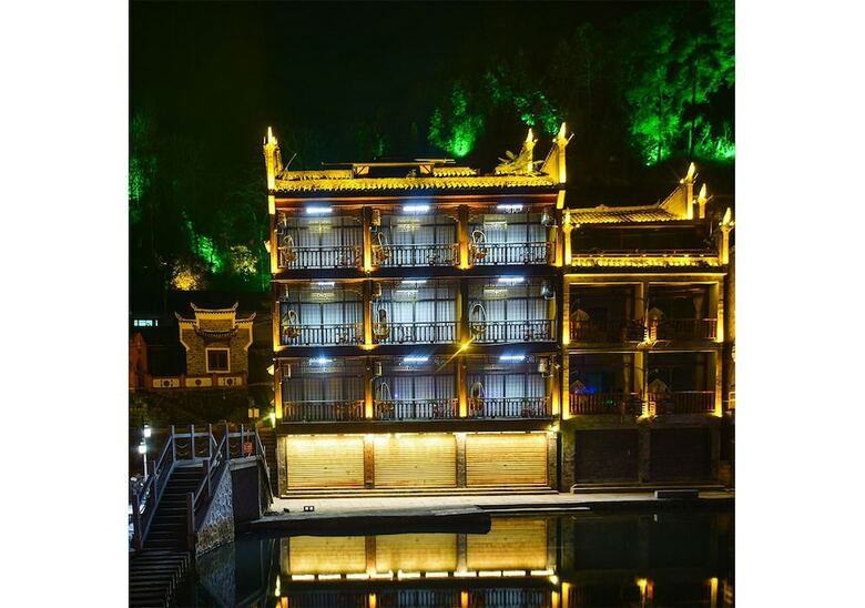 Fenghuang Joy Riverview Hotel