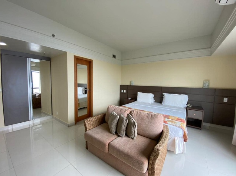 Tropical Executive Hotel