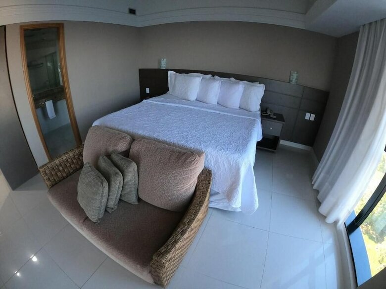 Tropical Executive Hotel