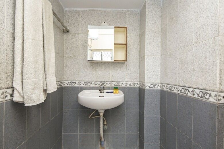 Hotel Fabexpress Serena I