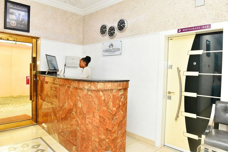 Hotel Somerset Suites