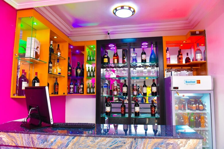 Hotel Somerset Suites
