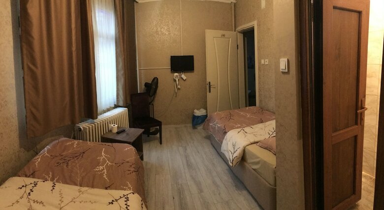 Hotel Saray Otel