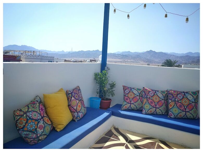 Hostal Sinai Gate