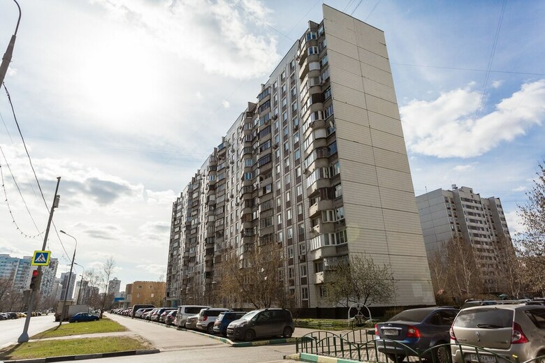 Apartment On Novomaryinskaya