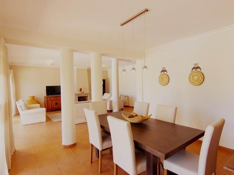 Villa Browns II