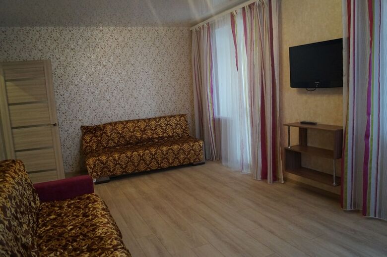 Apartment On Vokzalnaya 51a-7