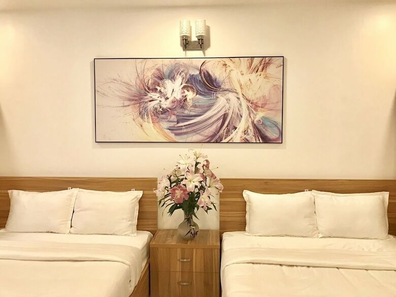 Louis Hotel - Bui Vien Walking Street
