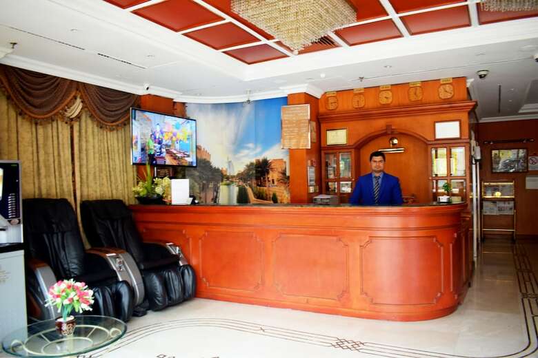 Kings Park Hotel