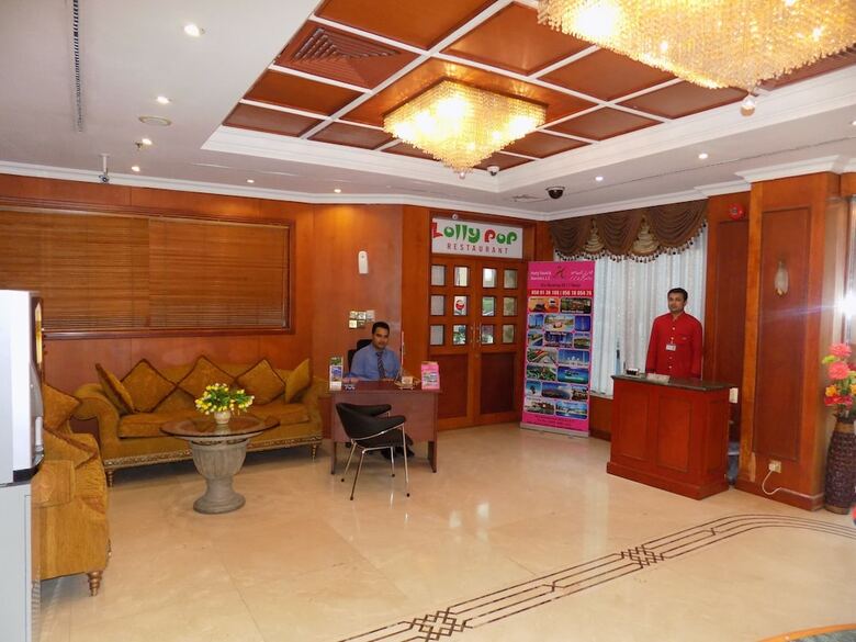 Kings Park Hotel