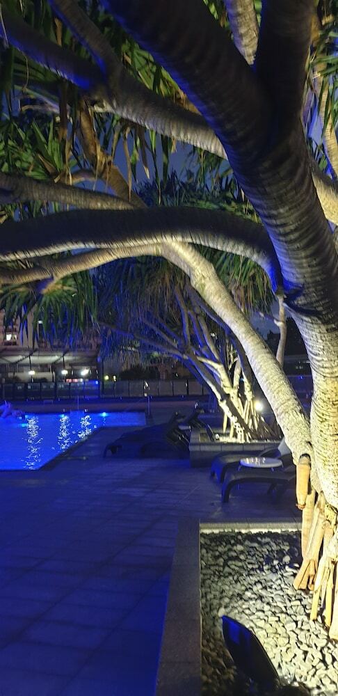 Apartamentos Circle On Cavill Luxury 2-bedroom Ocean Views