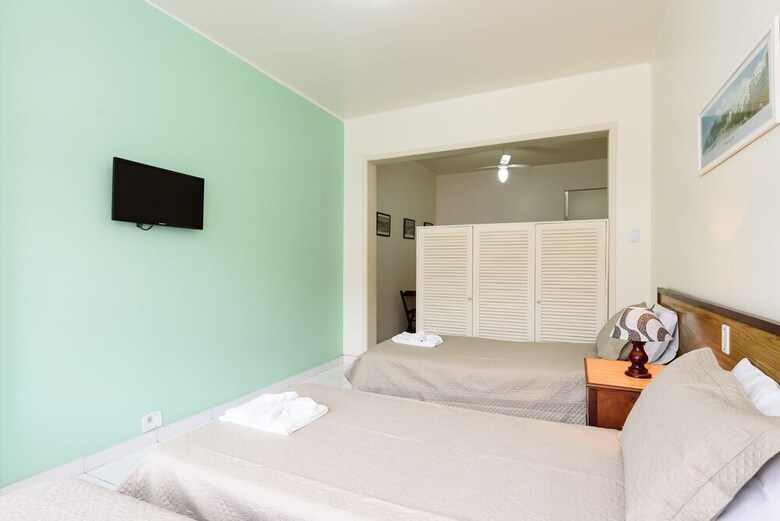 Apartamentos Omar Do Rio - A1208