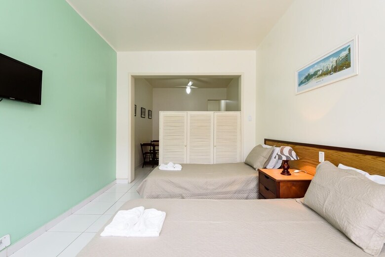 Apartamentos Omar Do Rio - A1208