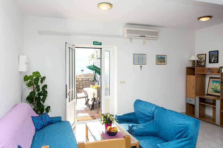 Apartments Angie