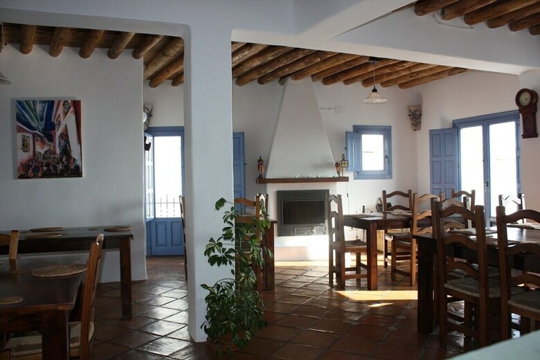 Hostal Las Chimeneas
