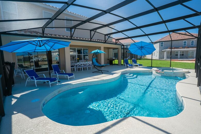 6020 14 Bedroom Mansion Near Disney