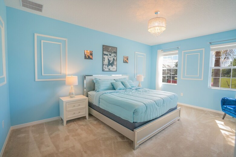 6020 14 Bedroom Mansion Near Disney