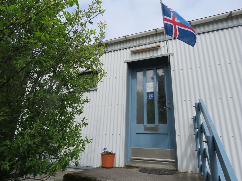 H�fn Central Apartment