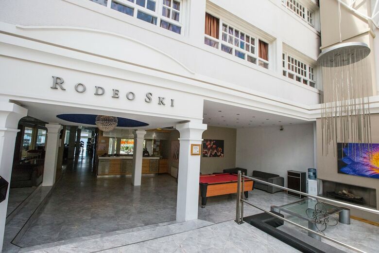 Hotel Rodeo Ski
