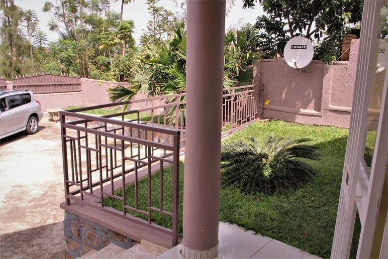 Hotel Kimenyi Home