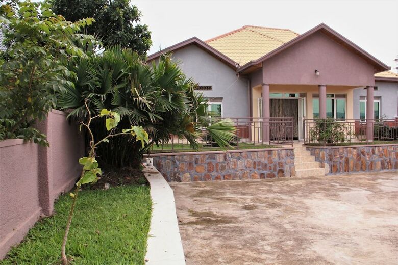 Hotel Kimenyi Home