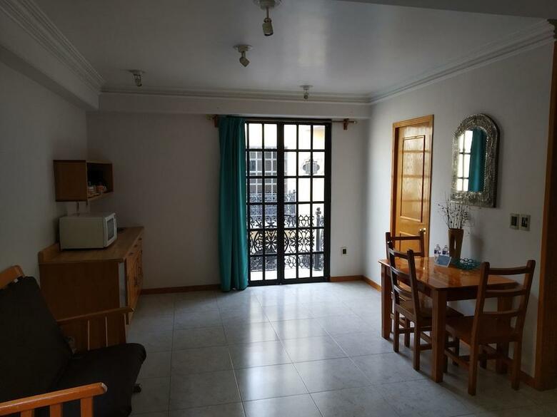 Hotel New Suite Sevilla