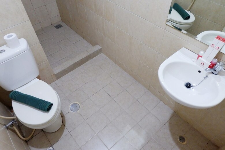 2br Simple Look Mediterania Marina Residences Apartment