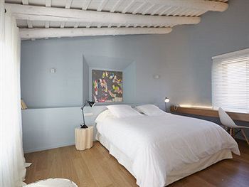 Hotel Mas Lazuli