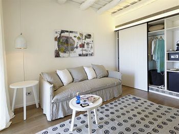 Hotel Mas Lazuli