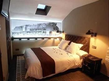 Hostal La Vi�a