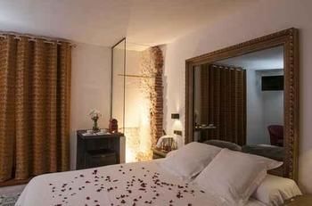 Hostal La Vi�a