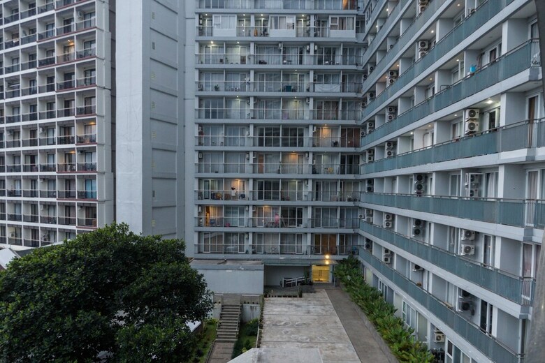 Comfy Studio At Dago Suites Apartment