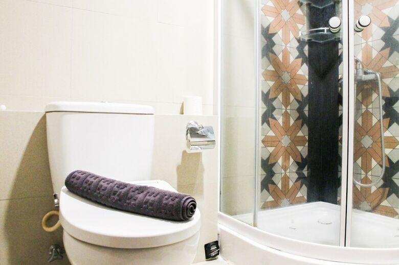 Modern Design 3br Hampton's Park Apartment Near Cilandak