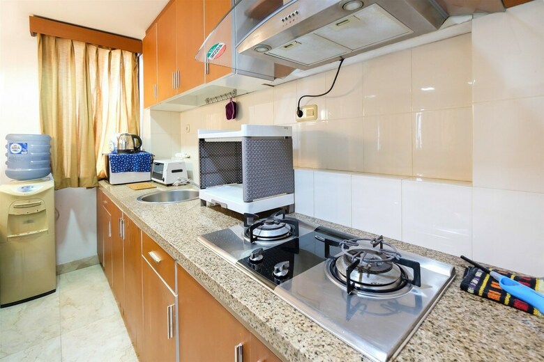 Big 2br Park Royale Apartment Near Jcc And Semanggi