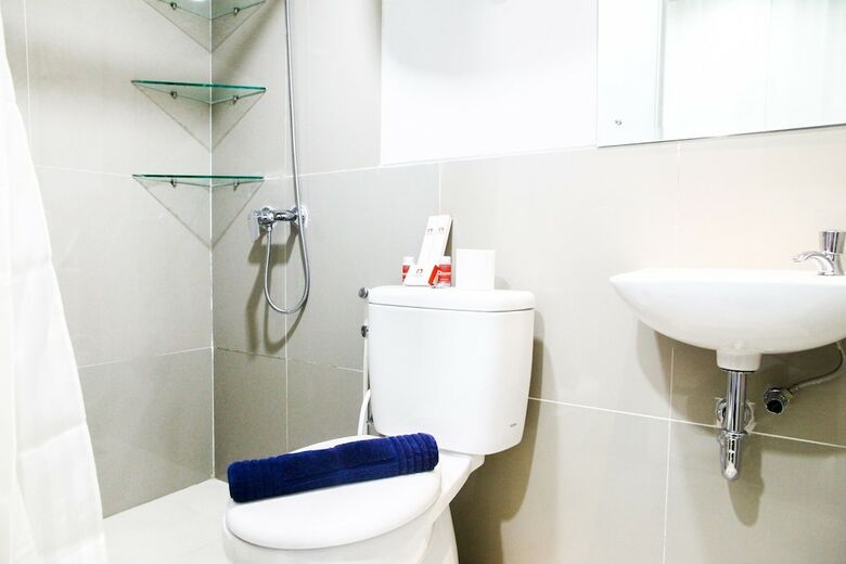Nice View Studio @ Azalea Suites Apartment