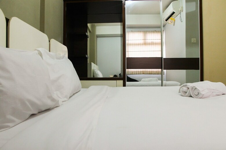 Simply 2br Kalibata City Apartment