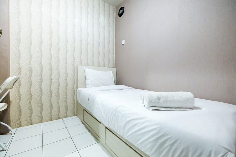 Homey 2br Kalibata City Apartment