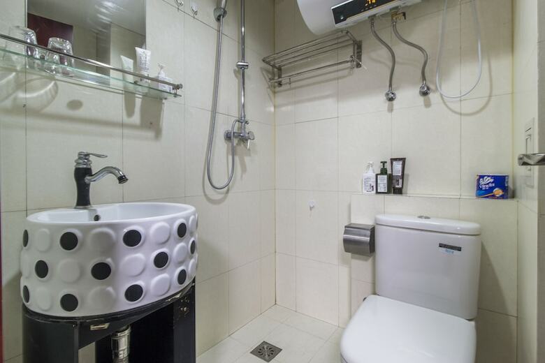 Laymayrest Service Apartment