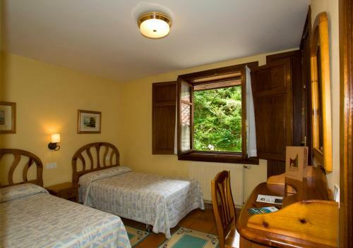 Hotel La Casona De Mestas