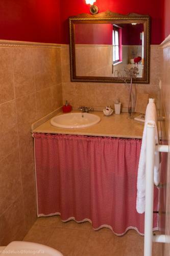 Apartamentos Rurales La Canalina